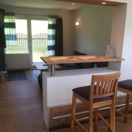 Modernes Ferienhaus In Carlsfeld Mit Grill Und Garten Eibenstock Luaran gambar